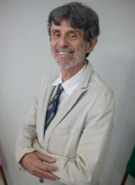 Médico-Veterinário Presidente CRMV-ES nº 059